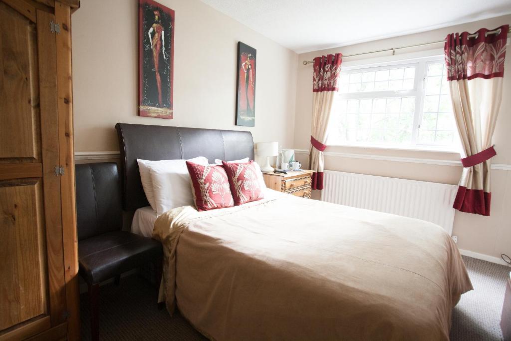 Barons Court Hotel Wolverhampton
