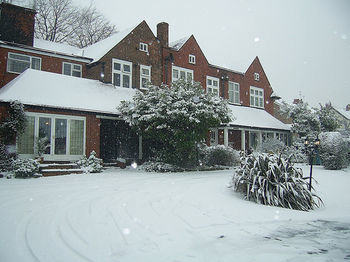 Barons Court Wolverhampton